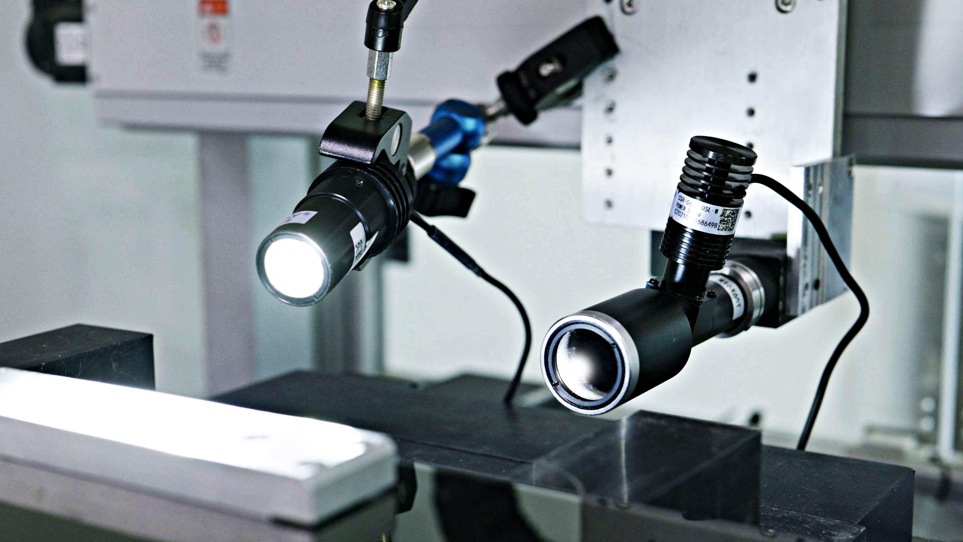 電子制造業(yè)和半導(dǎo)體行業(yè)中有哪些機(jī)器視覺(jué)系統(tǒng)應(yīng)用？